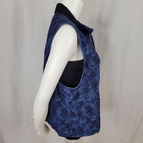 Capacity Blue Denim Floral Print Skirt and Vest Set Size 1X - Picture 3 of 9